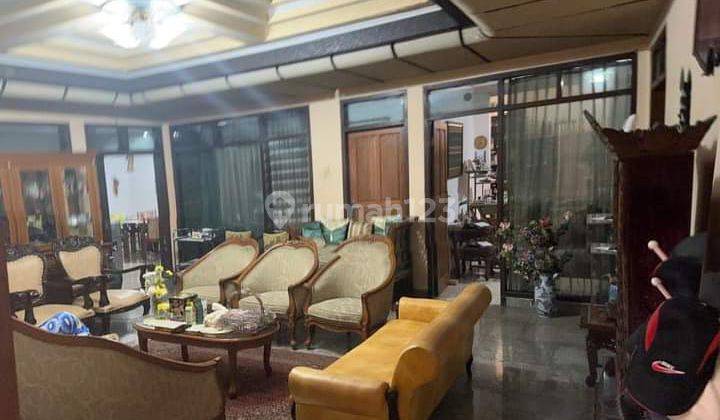 Rumah Modern Cantik Nyaman Lokasi di Kembar 2