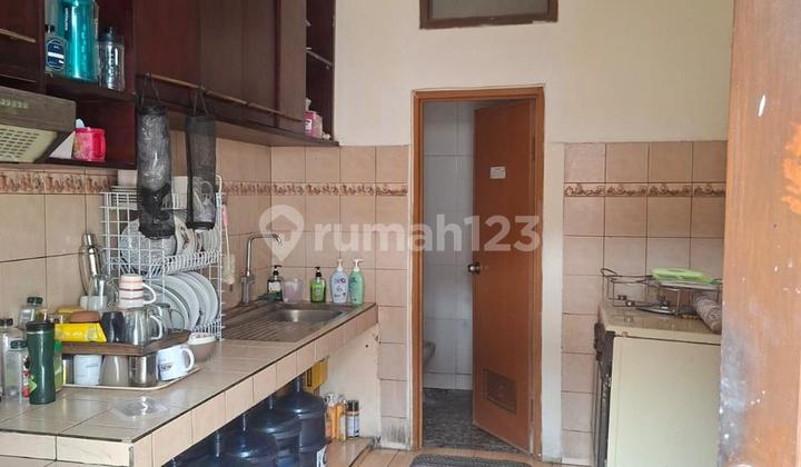 Rumah Nyaman 2 Lantai Lokasi di Jalan Haji Kurdi 2