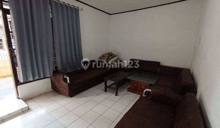 rumah minimalis modern di perumahan cihanjuang 1