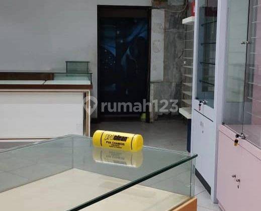 For Sale Ruko di Jalan Utama Braga Gaya Vintage 2