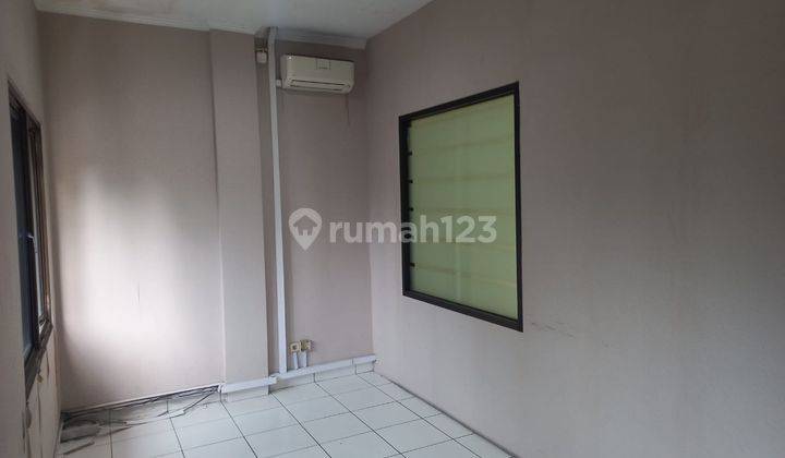 For Rent Ruko Strategis di Pusat Kota Jalan Gatot Subroto 1