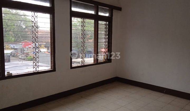 For Sale Or Rent Ruko Tengah Kota di Lengkong Besar 3
