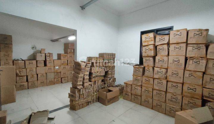 Home Industry Dijual Lokasi Strategis di Jalan Rajawali 2