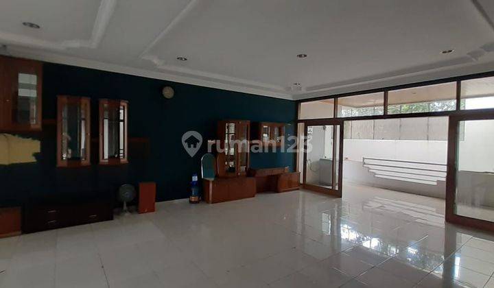 Rumah Dijual Modern Cantik di Komplek Dadali 2