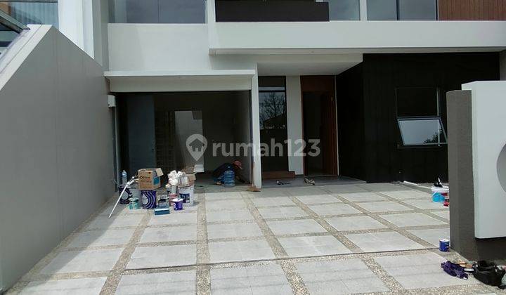 Rumah 2 Lantai Baru di Komplek Batununggal Bandung 1