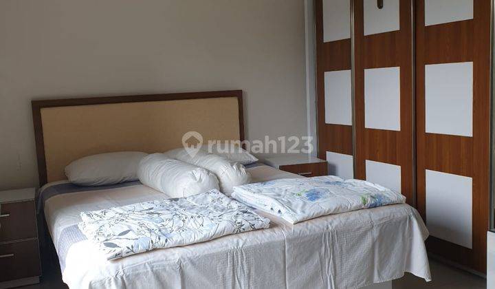 Rumah Bagus Modern Semi Furnished Timur di Sersan Bajuri 2