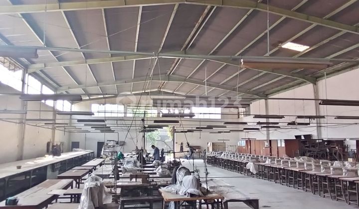 Gudang 1690 m Siap Pakai Cocok Segala Usaha Dekat Akses Tol 