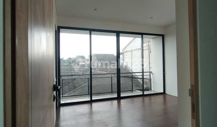 Jual Rumah Bagus 2 Lantai Siap Huni, Bandung Timur, Bandung 2