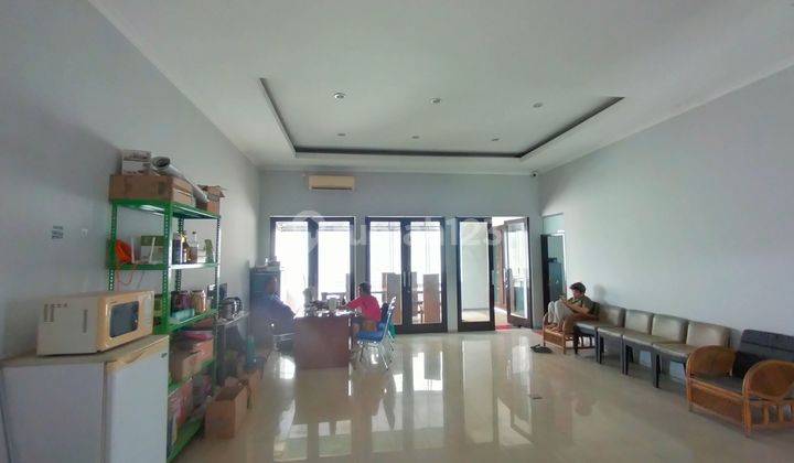 Hitung Tanah Rumah Kantor Ada Gudangnya Dekat Akses Tol  2