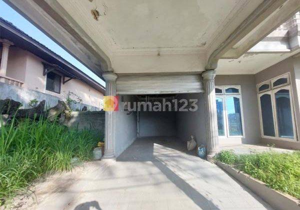 Rumah Mewah 2 lantai Di Perumahan Baloi Kusuma Indah 2