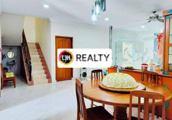 foto lainnya rumah hook 2 lantai di
