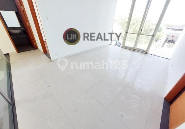 For Sale House in Grand Summit Sekupang 2