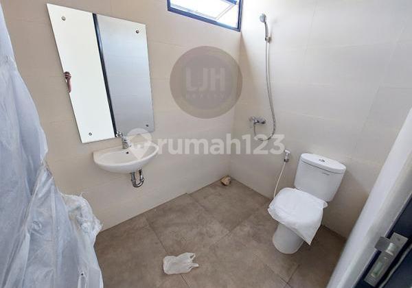 For Sale House in Citraland Megah Cluster Luxe Hill 2