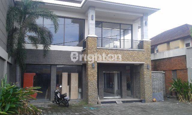 Ruko Dengan Rumah Mewah Di Jalan A.yani Dekat Gatsu Denpasar  1