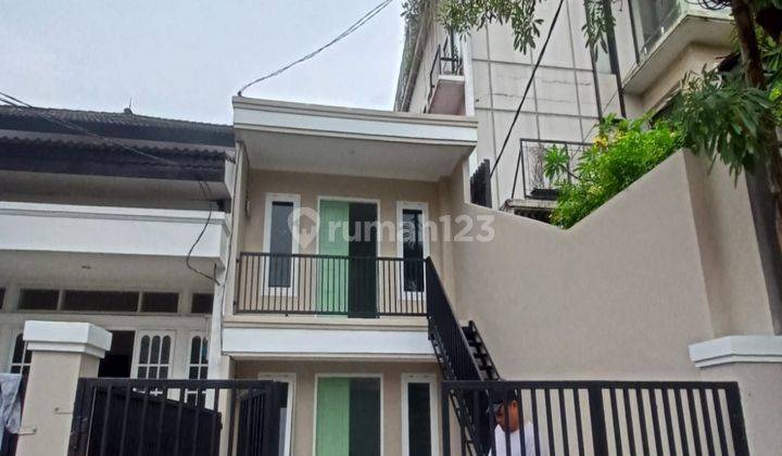 Rumah Cocok Untuk Kantor Pinggir Jalan Lebar 1