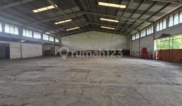Gudang Besar Siap Pakai di Jl Ir H Juanda Tasikmalaya Gudang Besar Siap Pakai di Jl Ir H Juanda Tasikmalaya