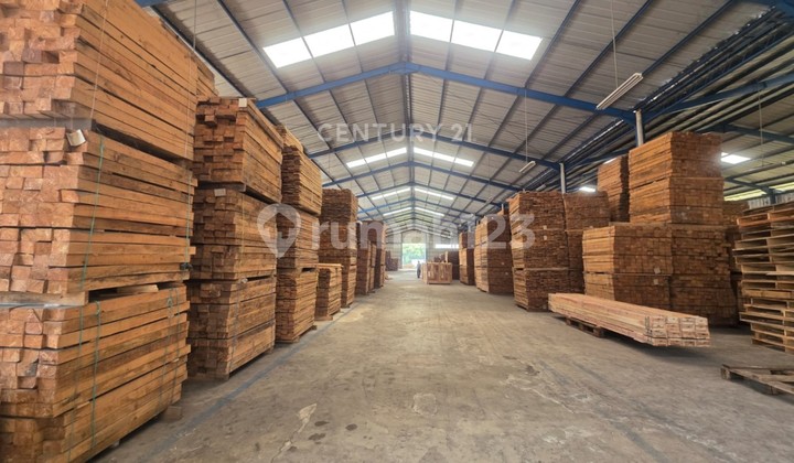 Well-Maintained Warehouse in Cikopo Purwakarta Close to Toll Access