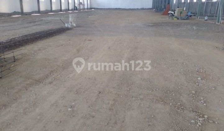 Main Road Warehouse in Tegal Pantura Industrial Area