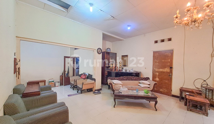 Rumah Klasik di Blok S Kebayoran Baru, Dekat Scbd Jakarta Selatan