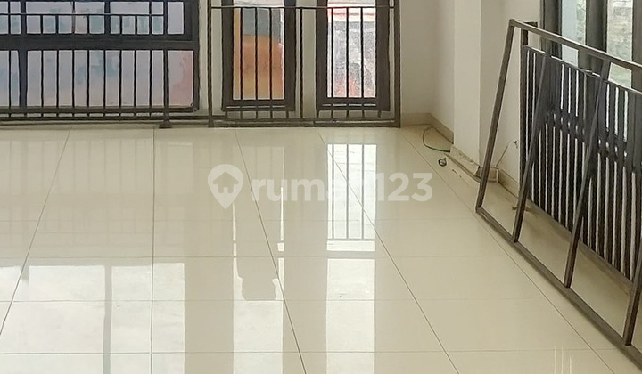 Ruko strategis di tengah Sawangan Cinere dekat Depok Town Center