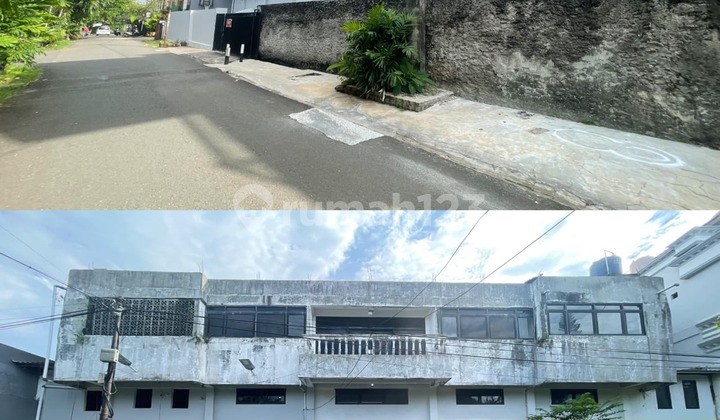 RUMAH HITUNG TANAH 3 LANTAI DI VETERAN, JAKARTA SELATAN
