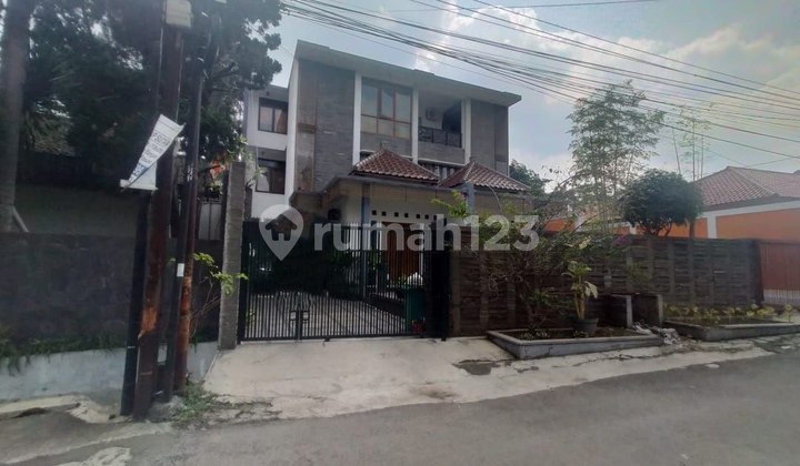 Jl. Setra Sari, Bandung Utara, Lokasi Kawasan Elit, Rumah Mewah Jl. Setra Sari, Bandung Utara, Lokasi Kawasan Elit, Rumah Mewah