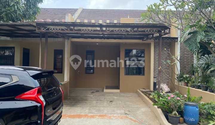 Kom. Grand Sharon, Soekarno Hatta, Dibawah Pasar, Lingkungan Mewah 1