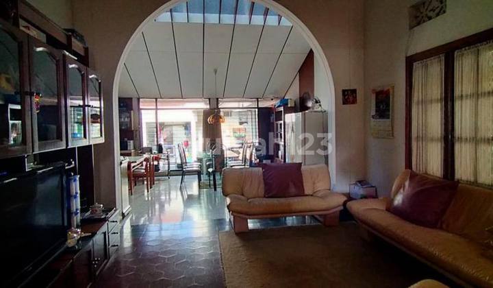 Jl. Riau Martadinata, Rumah Heritage, Siap Huni, Lokasi Premium Jl. Riau Martadinata, Rumah Heritage, Siap Huni, Lokasi Premium