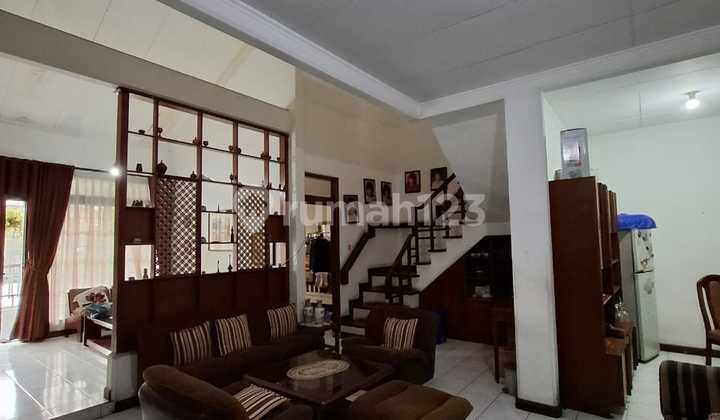 Turun Harga Nih! Rumah Mainroad di Kopo Permai Lokasi Strategis Cocok untuk Usaha 2