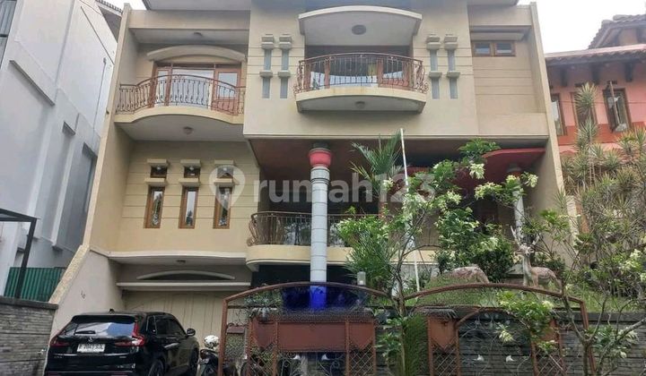 TURUN HARGA MAKIN MURAH! Rumah Mewah SHM Di Komplek Gegerkalong Bandung Utara