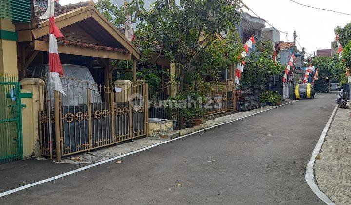 RUMAH ASRI ADEM SUDAH RENOVASI SHM SIAP HUNI ANTAPANI 1