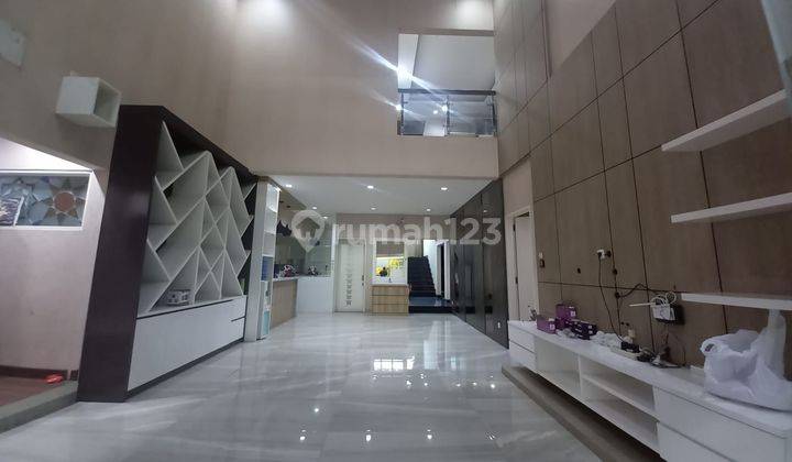 Rumah Lux Kolam Renang Harga Dibawah Njop Di Bandung Kota 1