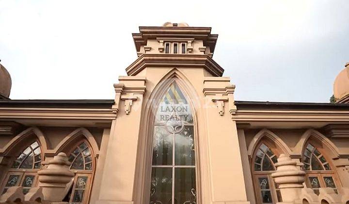 RUMAH SUPER MEWAH BERKARYA SENI TINGGI GAYA VICTORIAN GOTHIC DI BANDUNG UTARA 2