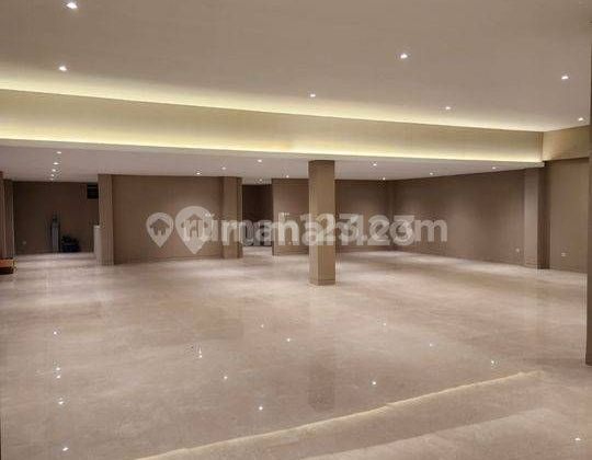 FOR SALE/RENT NEW LUXURY BUILDING FOR COMMERCIAL AND OFFICE 3 FLOORS IN PREMIUM MAINROAD LOCATION DAGO JUANDA BANDUNG CITY