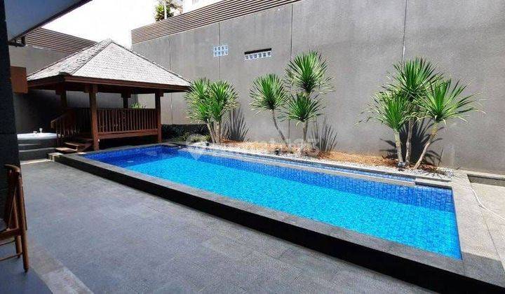 RUMAH LUX MODERN MINIMALIS FURNISHED KOLAM RENANG DI CIUMBULEUIT BANDUNG UTARA  1