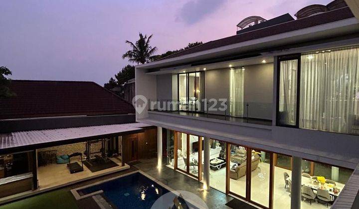 Rumah Modern Lux Mewah Kolam Renang, Sauna, Lift, Di Sayap Pasteur Bandung  2