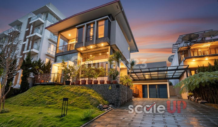 RUMAH BARU MODERN LUX PALING KEREN SPLIT LEVEL FURNISHED DI DAGO RESORT