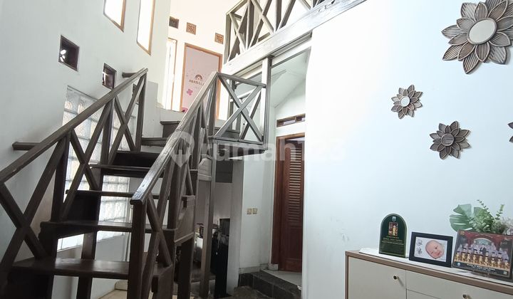 MENARIK! RUMAH VILLA VIEW KEREN DI UJUNGBERUNG KOTA BANDUNG 2