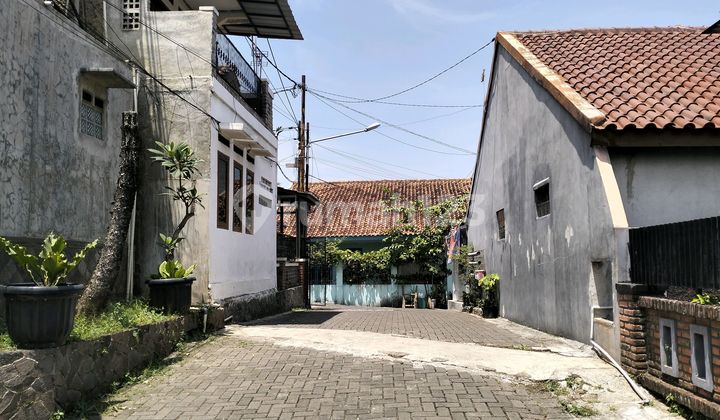 Attractive Long-Term Investment In East Bandung! Boarding House with Artesian Water Bonus in a Complex. 2