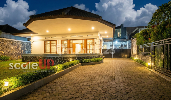 HOT SALE! DEKAT GEDUNG SATE! RUMAH BELANDA DI SAYAP DAGO-RIAU BANDUNG 2