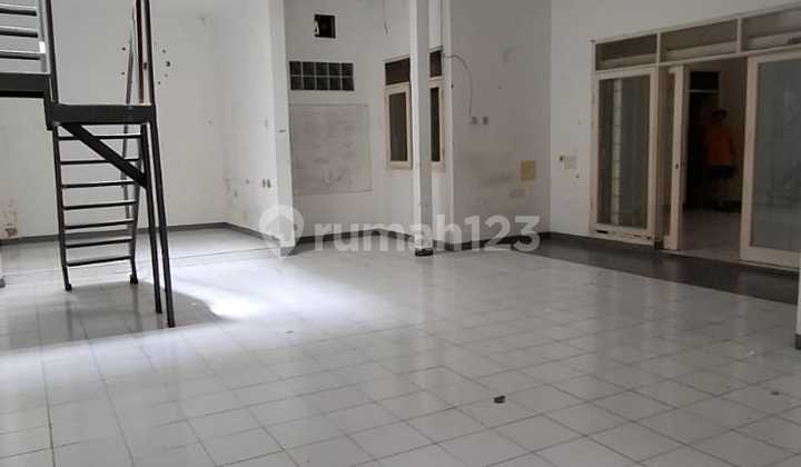 Jual/Sewa Rumah Besar Ngeblong di Kopo Permai Cocok untuk Hunian dan Usaha Lingkungan Nyaman Jual/Sewa Rumah Besar Ngeblong di Kopo Permai Cocok untuk Hunian dan Usaha Lingkungan Nyaman