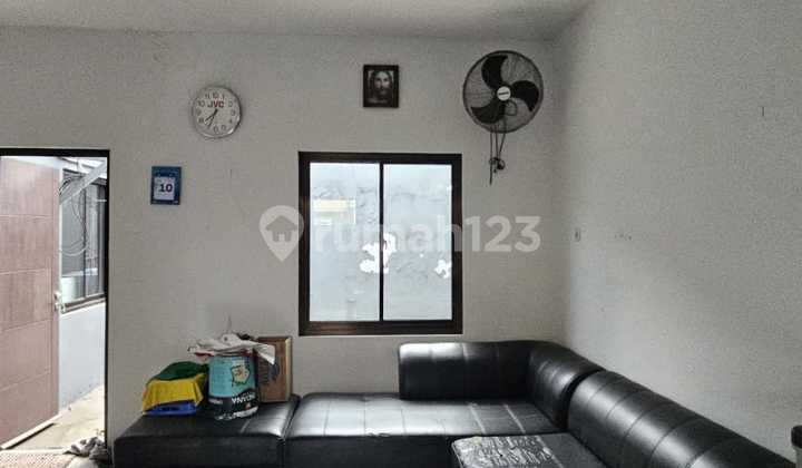 Jual Cepat! Rumah Hook di Kopo Permai Siap Huni Cocok untuk Hunian & Usaha