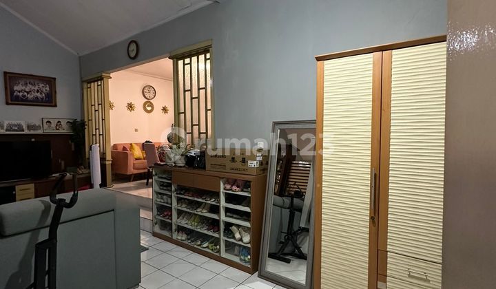 Rumah Bagus Dalam Cluster Lingkungan Nyaman Jalan Lebar 3 Mobil di Kopo Permai