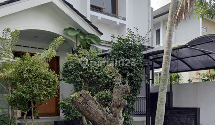 Sewa Rumah Asri Aman Nyaman Furnished Di Setra Duta 1