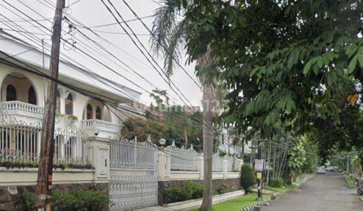 Harga Menarik! Rumah American Classic Tanah Luas Siap Huni Di Tubagus Ismail Dago Bandung 2