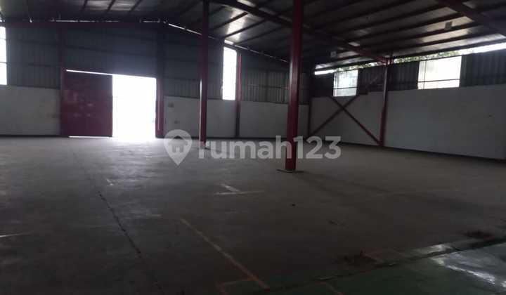 Warehouse for Rent / Sale with Large Land in Sapan, Tegalluar, Gedebage