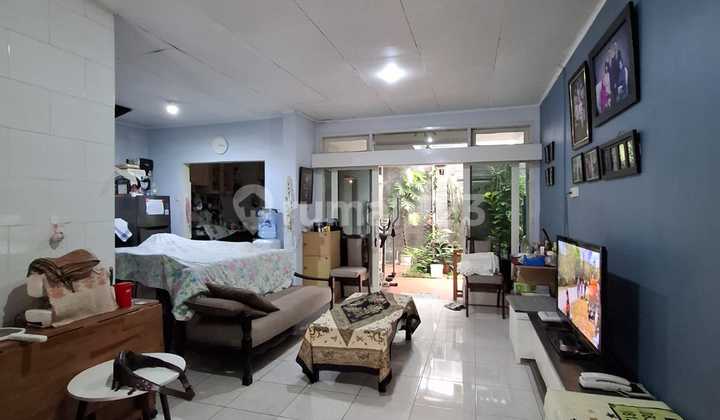 Jual Cepat! Rumah Besar Tanah Luas di Kopo Permai Harga Terjangkau Jual Cepat! Rumah Besar Tanah Luas di Kopo Permai Harga Terjangkau