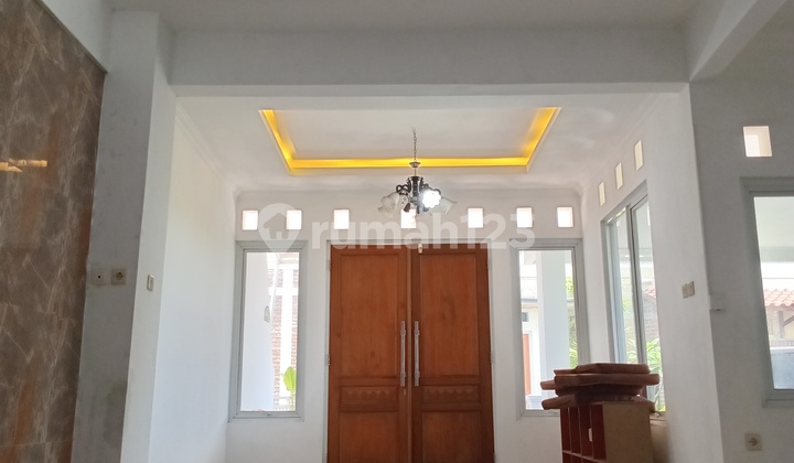 Turun Harga Jual Cepat! Rumah Rasa Villa View Keren Dalam Komplek Hanya 1 Km ke Mainroad Ujungberung Kota Bandung