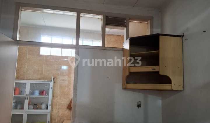 Rumah Besar Siap Huni di Kopo Permai Lokasi Bagus Pinggir Jalan Besar Cocok untuk Hunian dan Usaha 2