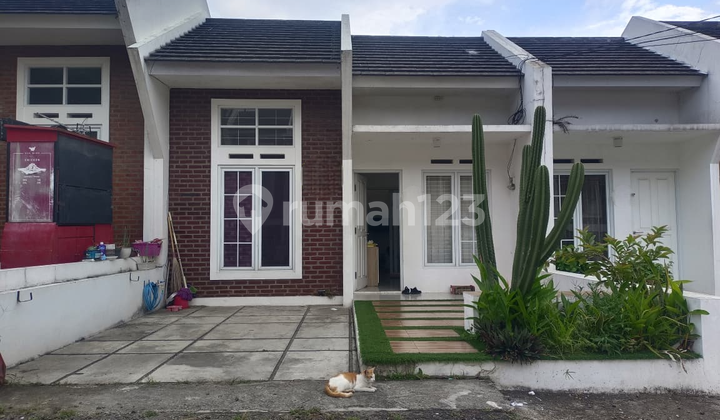 NEGOTIATE UNTIL DEAL! Nice House in a Complex in Pasirjati Bandung 2